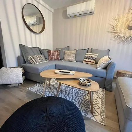 Chez Iris بيت للعطل *